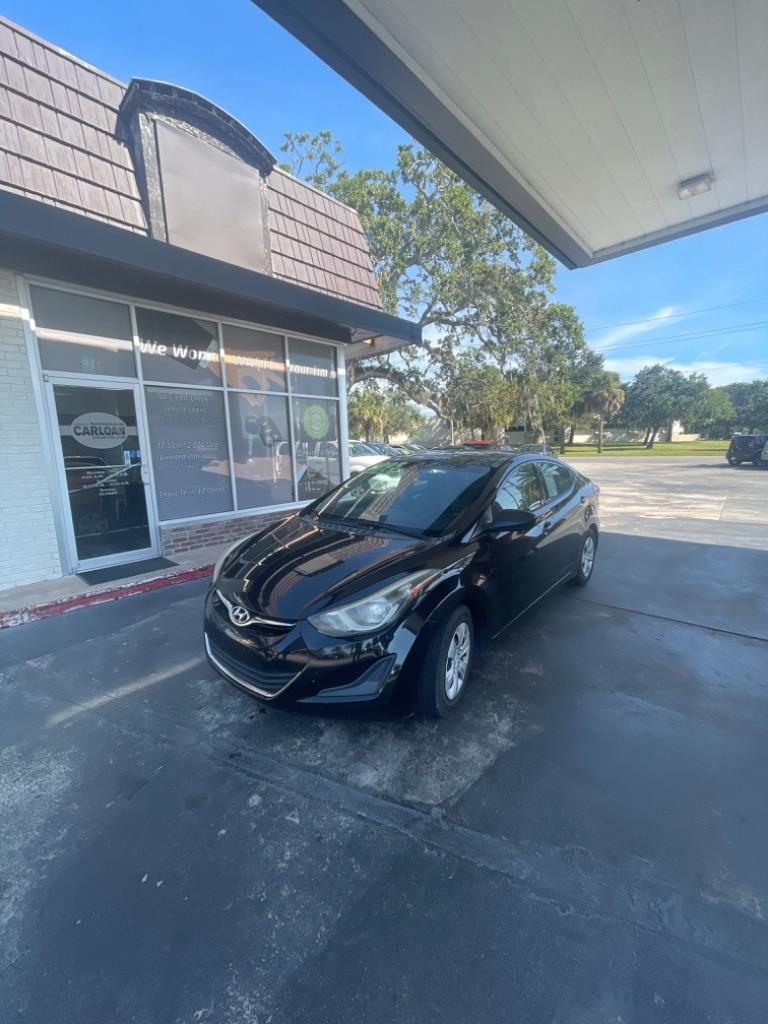 2016 Hyundai Elantra SE's photo