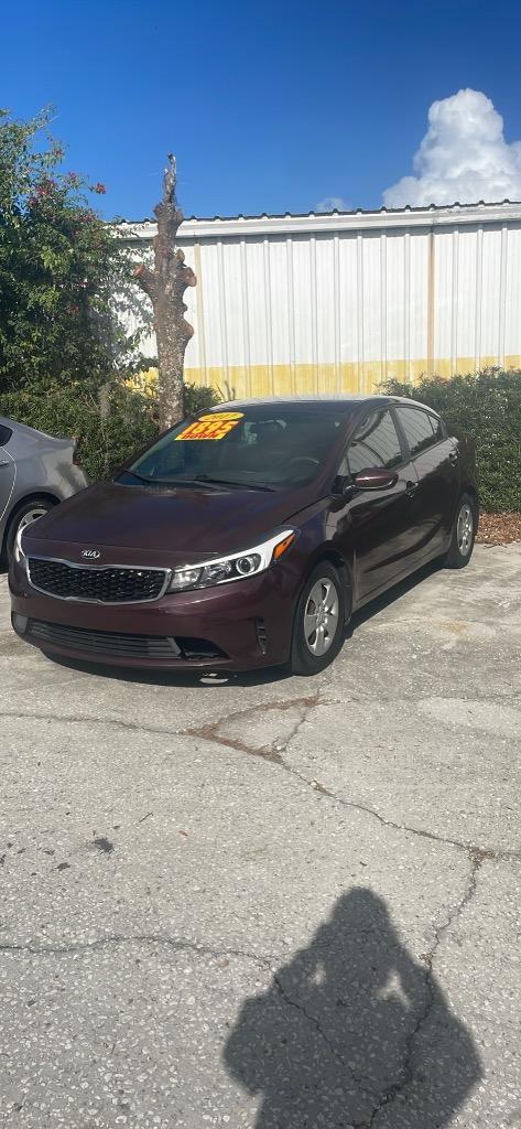 2017 Kia Forte LX's photo