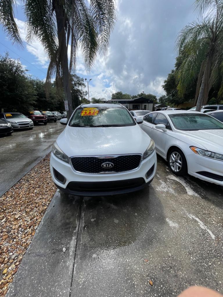 2016 Kia Sorento LX's photo